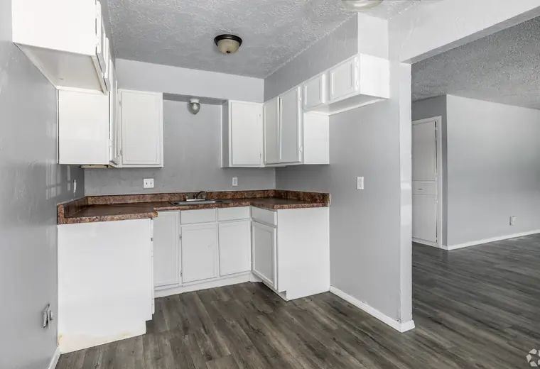 Open kitchen layout